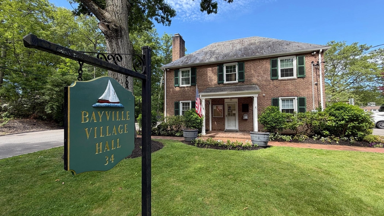 Former mayor Paul Rupp written-in as new Bayville Village mayor