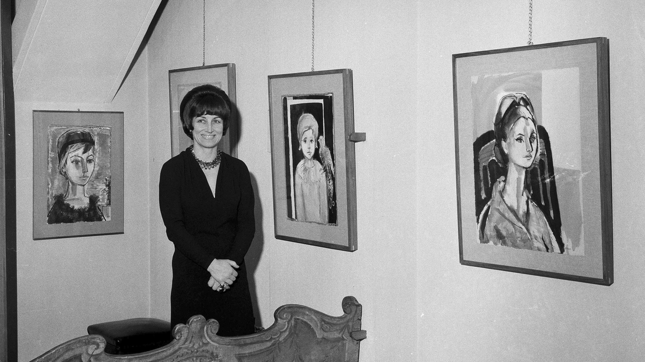 Artist Françoise Gilot, acclaimed painter who loved and later left Picasso, is dead at 101 - Vimarsana News