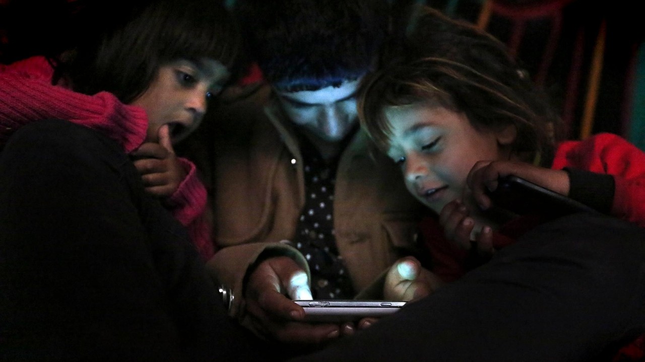 He pioneered the cellphone. It changed how people around the world talk ...