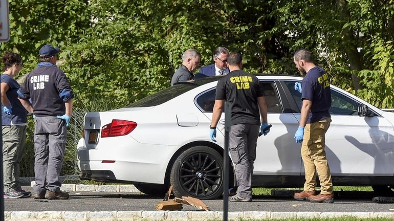 Suffolk County police investigate scene where Jaifield Gordon was fatally...