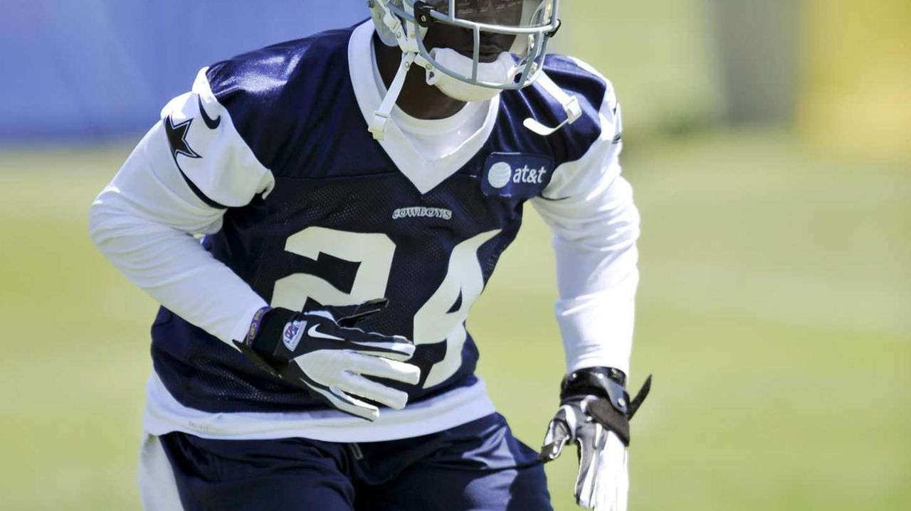 Cowboys' Morris Claiborne will undergo MRI on Monday