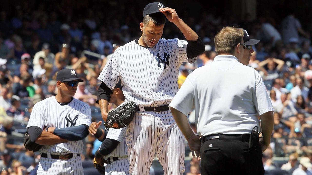 Padres end skid, beating Diamondbacks 10-5 for Arizona's 9th loss in a row