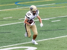 This week in football: Nassau III is between 4 teams