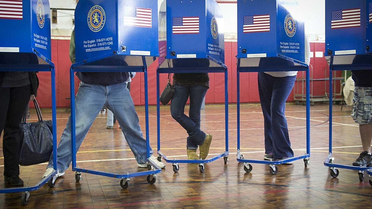 how old to vote in new york state