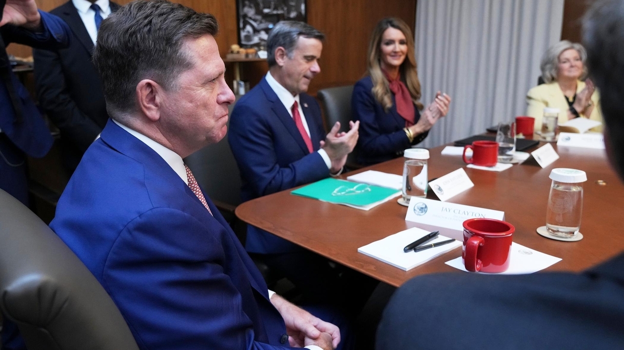 Trump's housing regulator Bill Pulte says he'll hand over intel reins ...