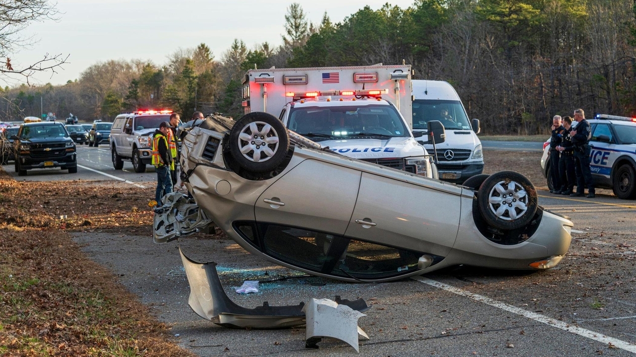 Police: 13-year-old crashes stolen car in Ridge - Newsday