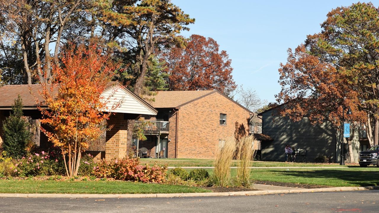 Renaissance apartment complexes in Suffolk settle fair housing claims