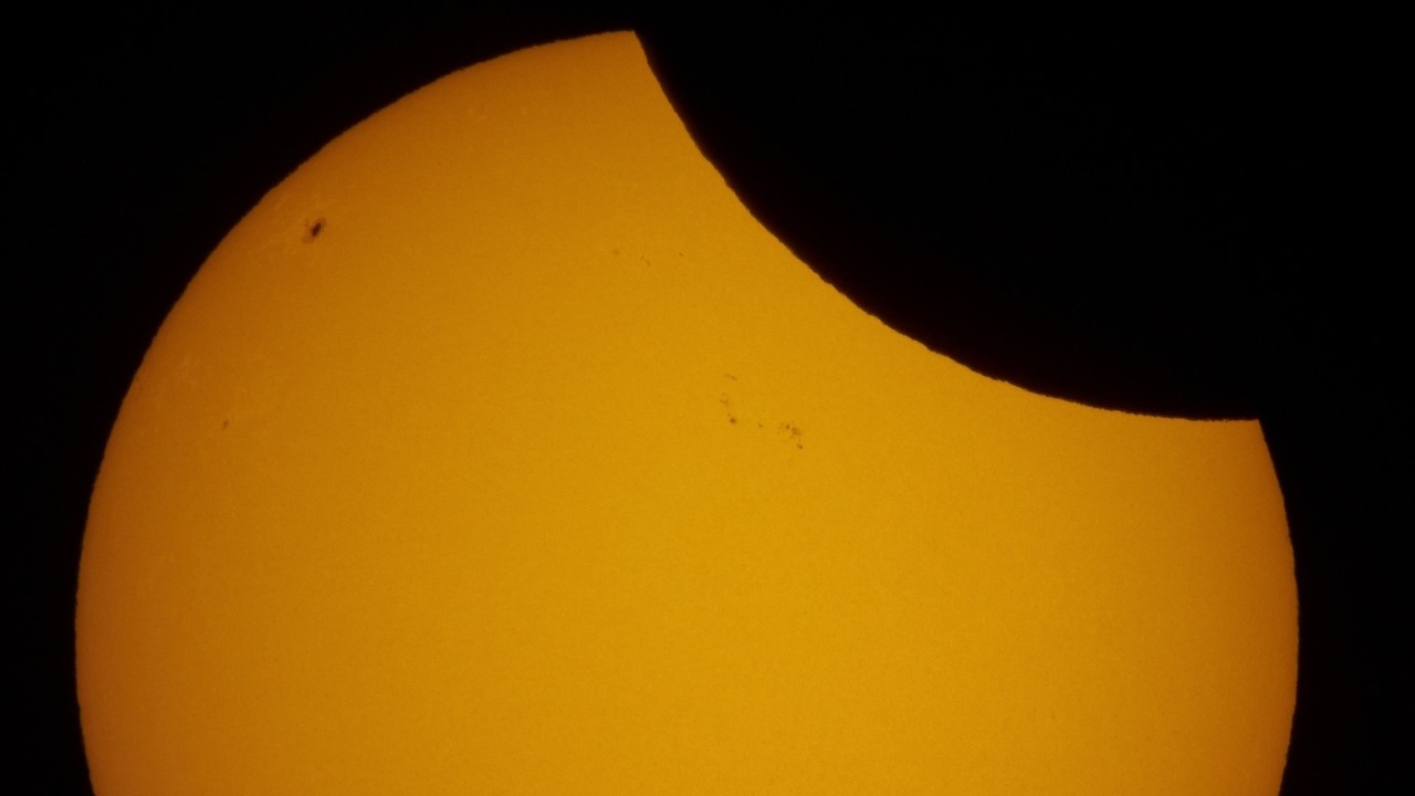 Partial solar eclipse at the bottom of the world closes out the year's ...