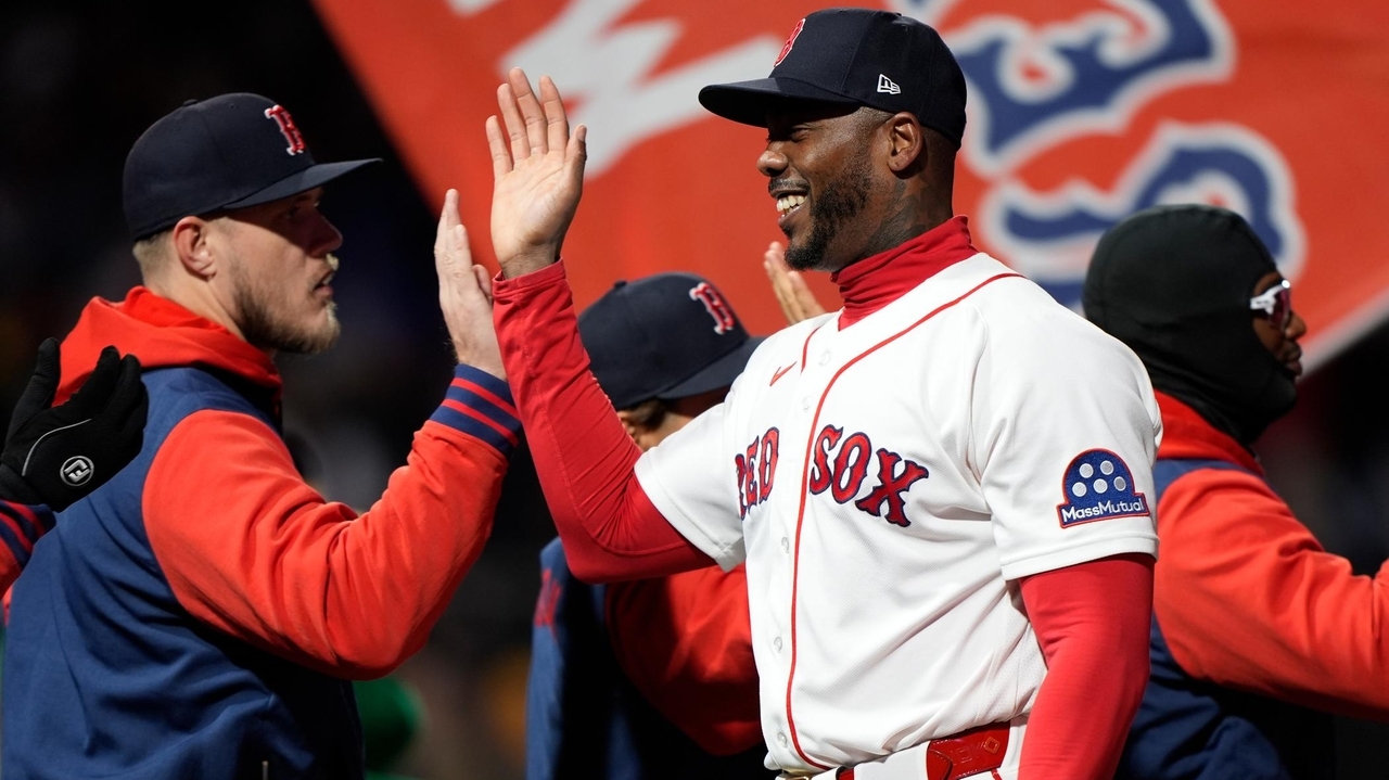 Trevor Story's 2 RBI double lifts Red Sox over Brewers 3-2 and ends 3 ...