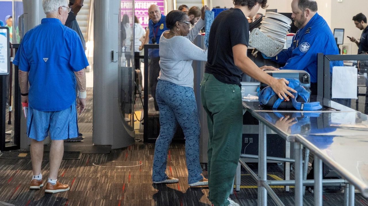 TSA eliminates airport shoe removal requirement, ending post-9/11 protocol