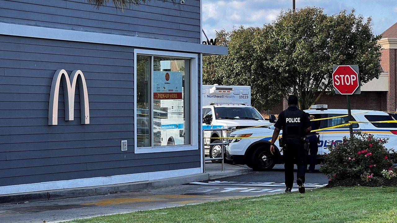 Fatal shooting of 19yearold at Hempstead McDonald's targeted, police