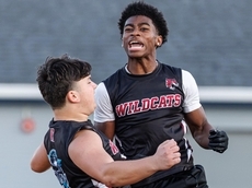 Jason Thompson's late TD catch leads Whitman to 7-on-7 tournament title