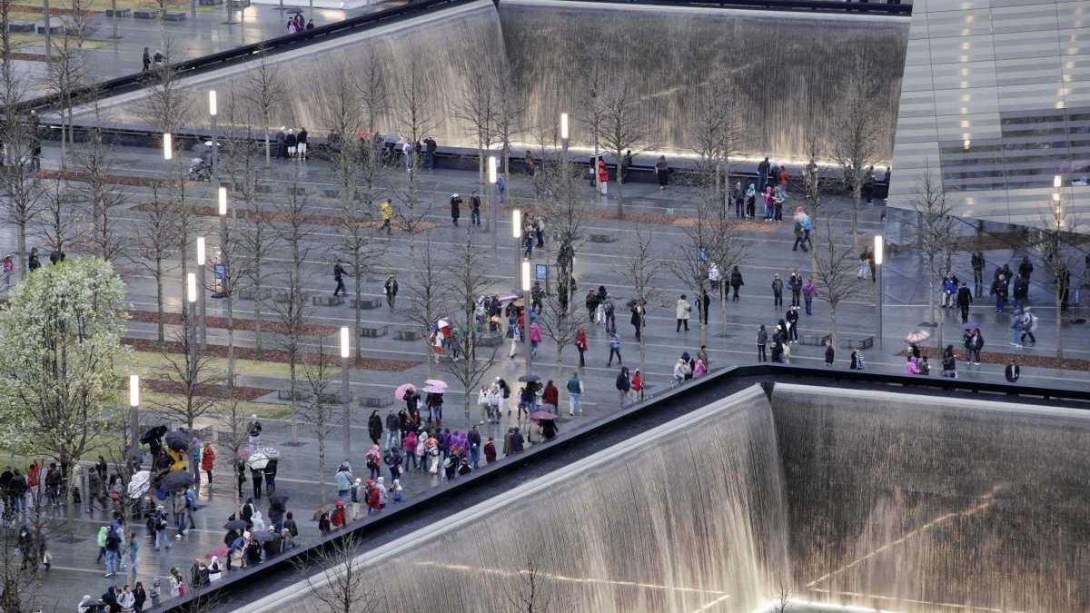 Lower Manhattan: 9/11 Memorial and more - Newsday