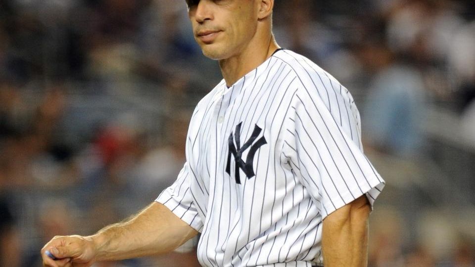 Body language says Yankees manager Joe Girardi is pining for hometown  Chicago Cubs 