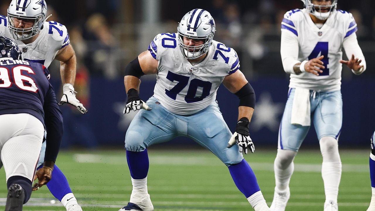 January 12, 2019 Dallas Cowboys offensive guard Zack Martin #70 in action  during the NFC Divisional Round playoff game between the Los Angeles Rams  and the Dallas Cowboys at the Los Angeles