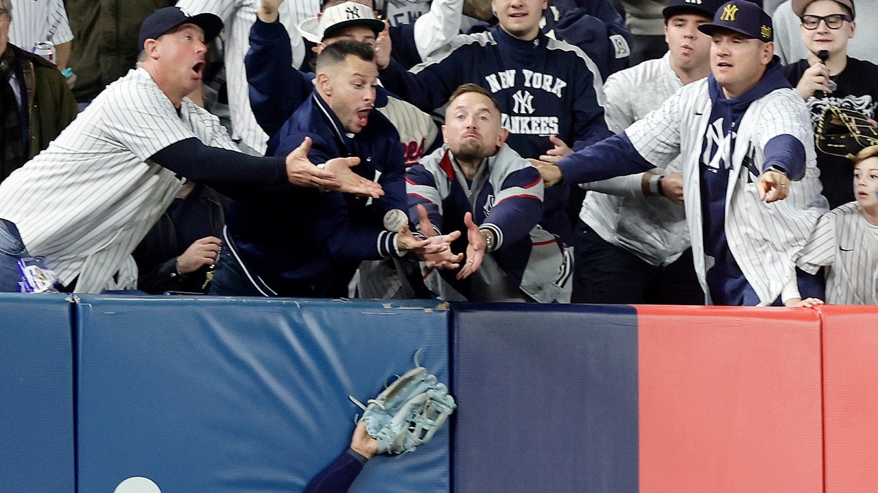 Yankees swept by Rays in another October playoff failure for Aaron Boone and Co.