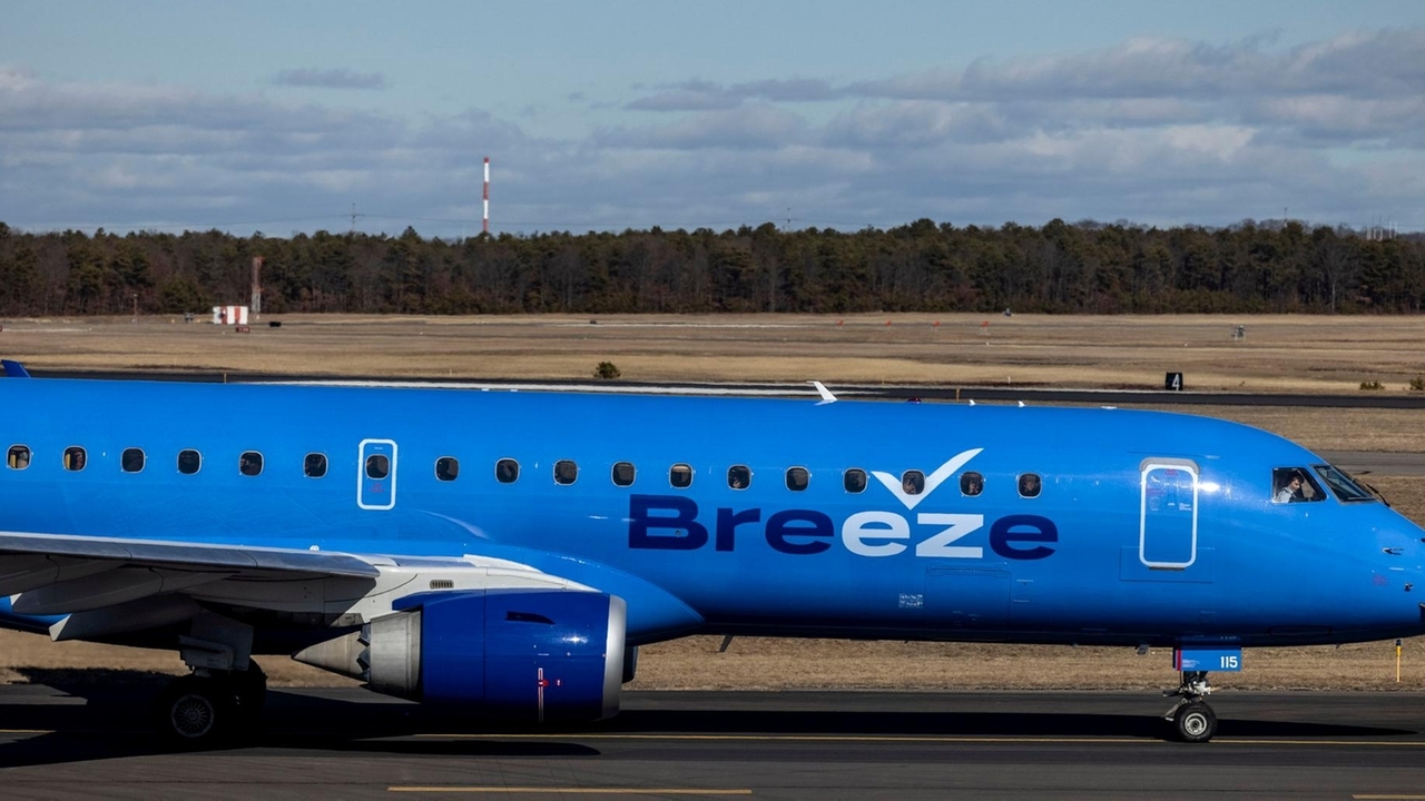 Breeze Airways to fly direct from MacArthur Airport to Tampa