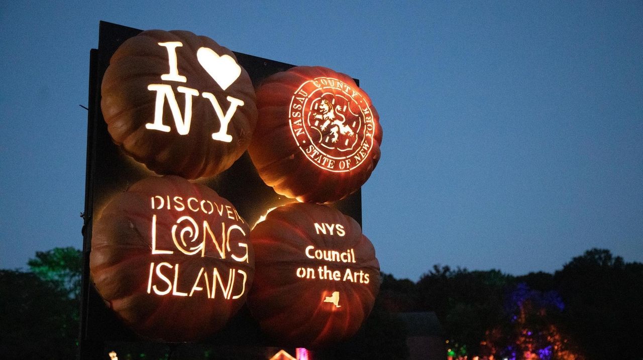 Great Jack O'Lantern Blaze comes to Long Island for the first time this