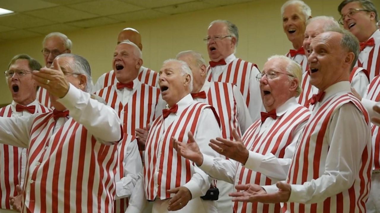 Long Island Harmonizers, a chorus, still singing after 70
