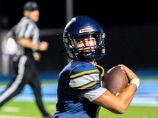 Noah Gregorek totals 7 TDs, helps coach Paul Longo win SWR football debut