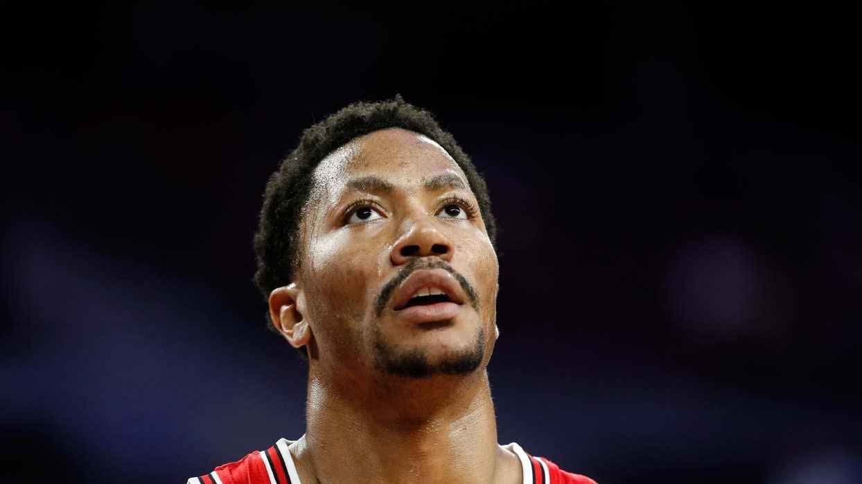 Derrick Rose Opens Up About 'I Can't Breathe' Shirt