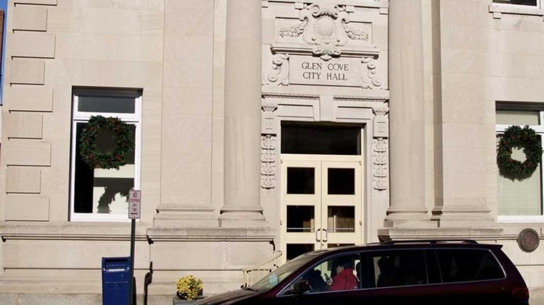 Glen Cove City Hall in 2010.