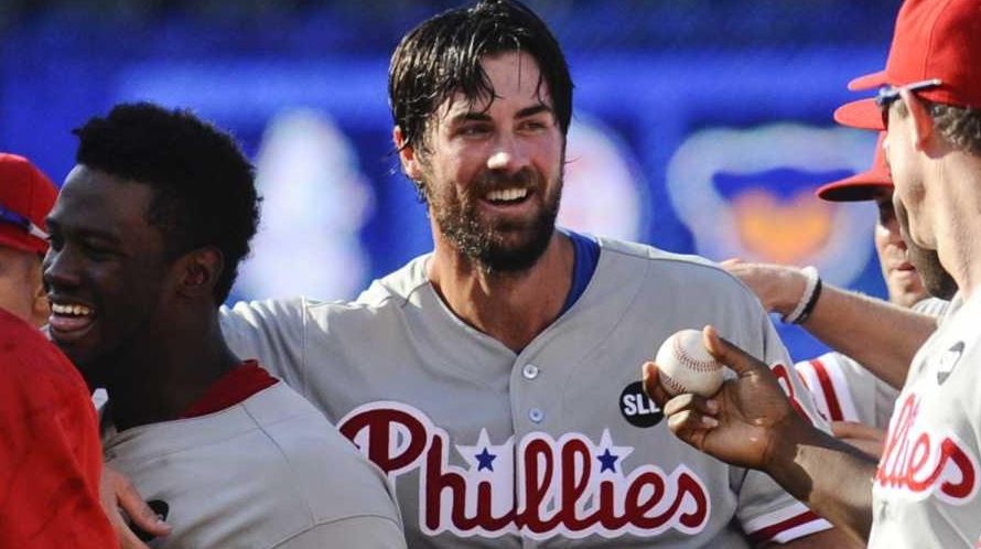 Cole Hamels no-hits Cubs at Wrigley Field