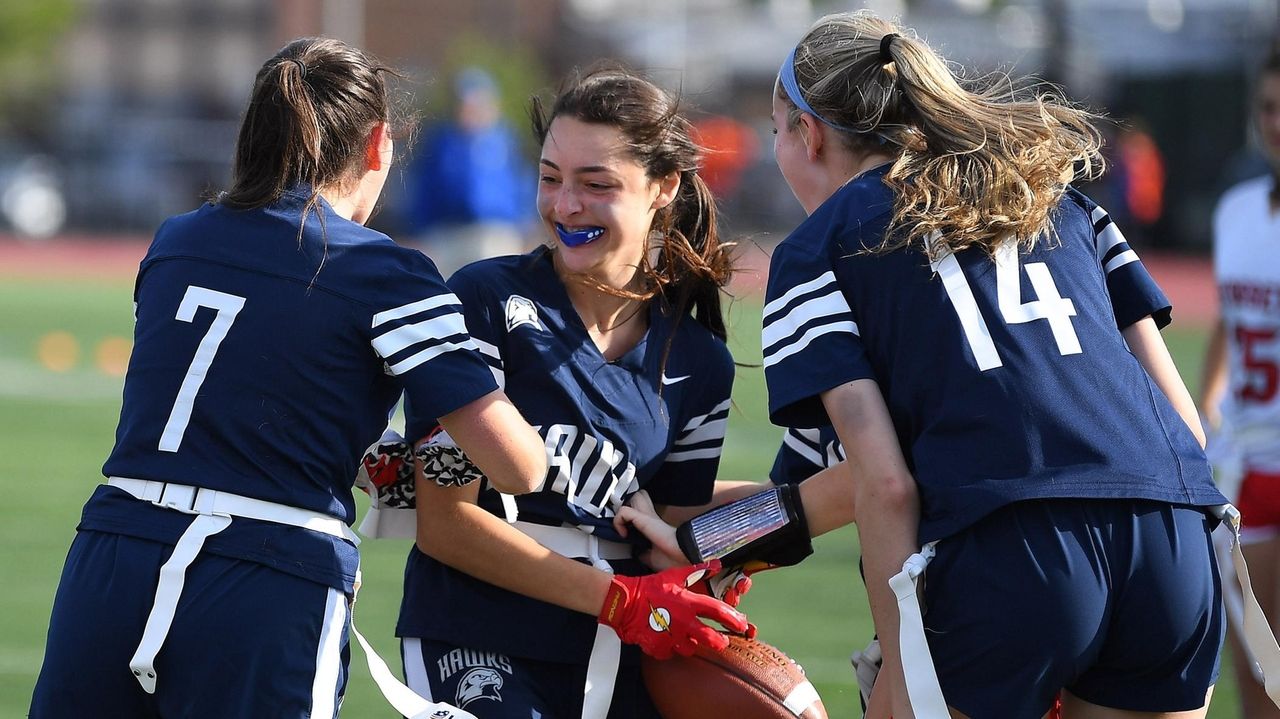 Lara Glasser's big day leads POB JFK to Nassau flag football ...