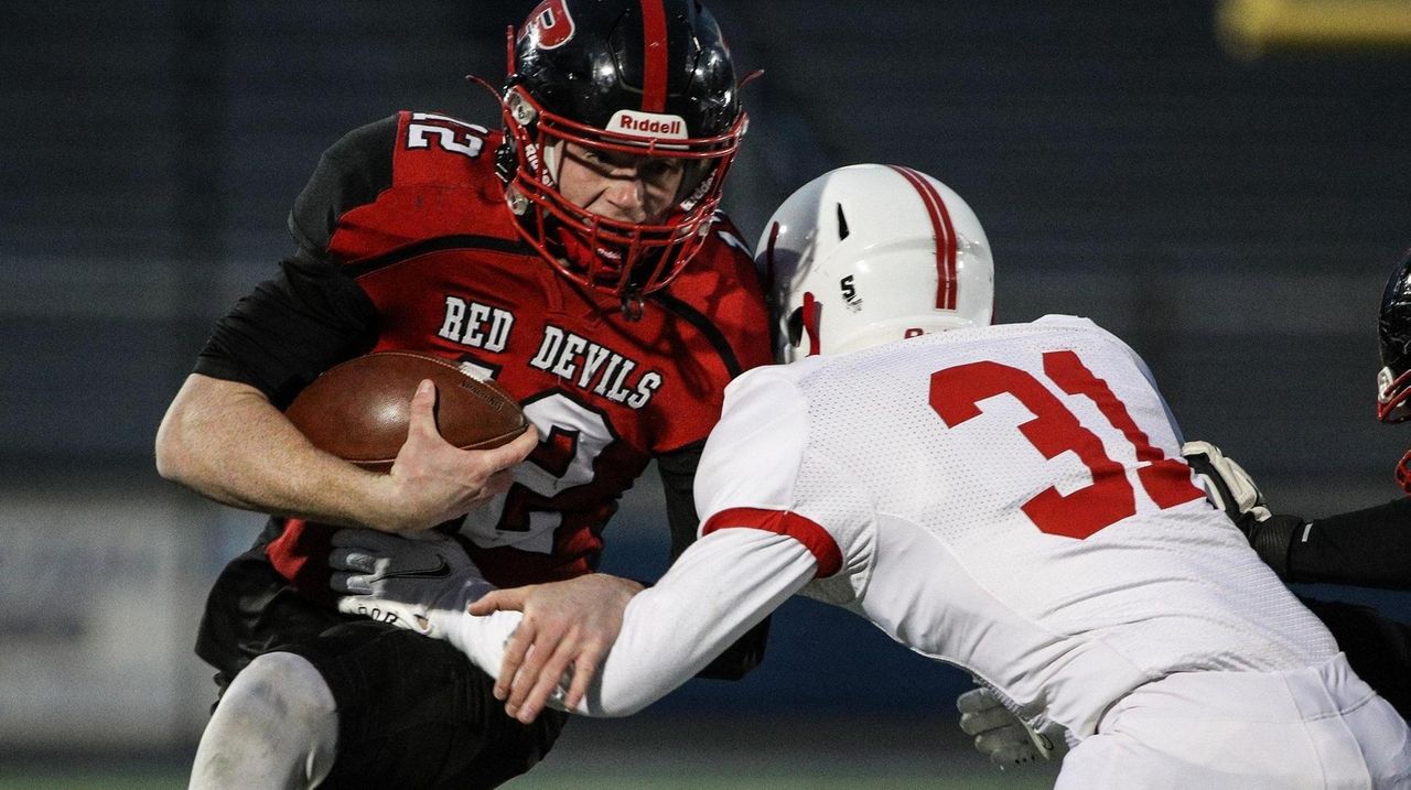 New semi-pro football team Long Island Eagles has huge first season -  Greater Long Island