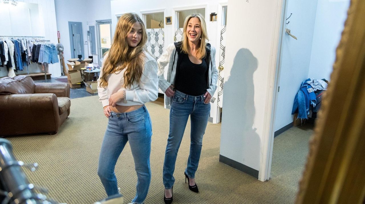 We asked 5 women to try on low-rise jeans. Here's what they really