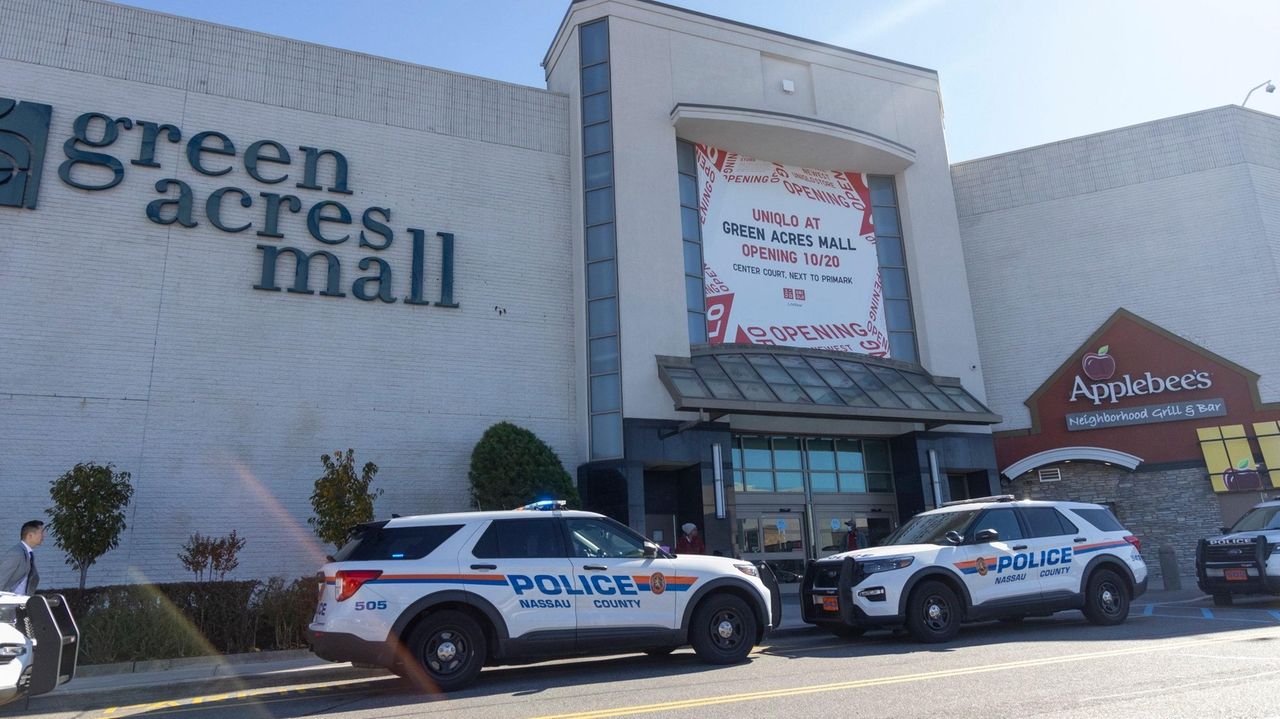 Green Acres Mall shooting Shoplifting suspect fires gun during
