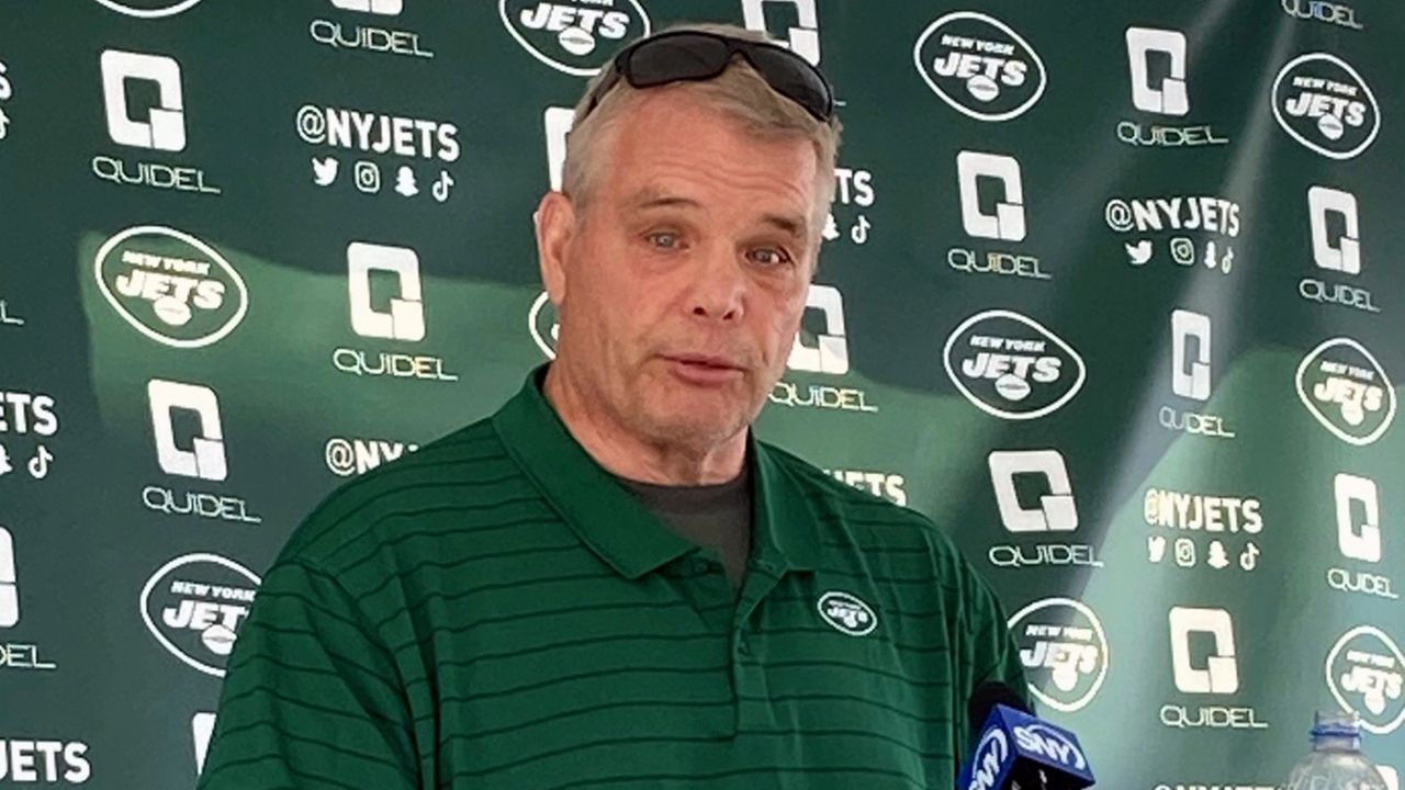 Joe Klecko ends 35-year Hall of Fame wait - Newsday