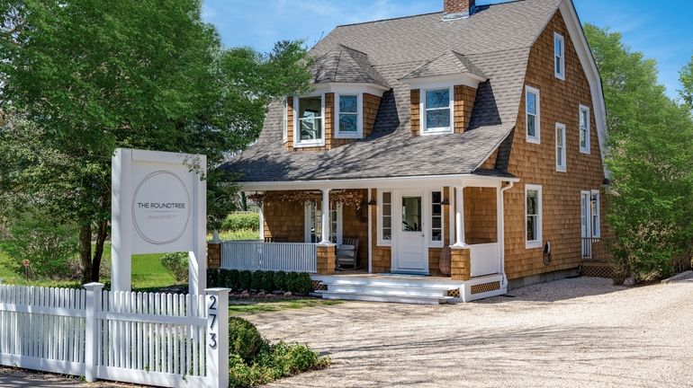 The exterior of The Roundtree, Amagansett.