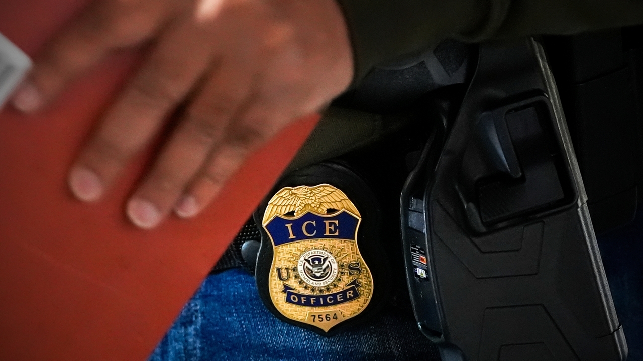 DHS asks for 20,000 National Guard troops for immigration roundups ...