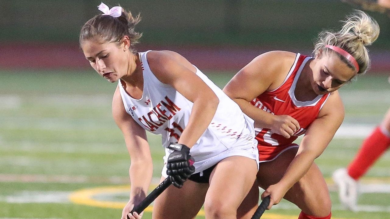 Stunder, O'Sullivan lead Sachem East field hockey over Newsday