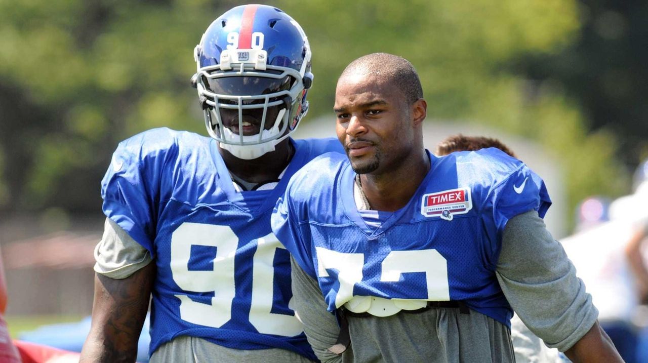 Coughlin says Umenyiora has to earn starting job