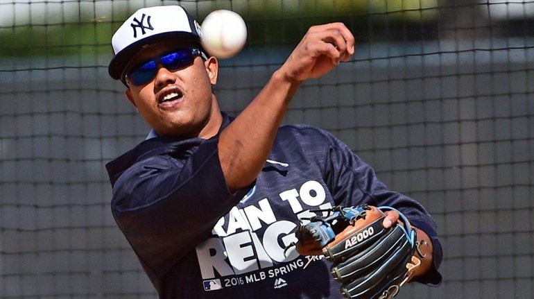 Eager N.Y. Yankees 2B Starlin Castro starts Major League rehab with the SWB  RailRiders Friday