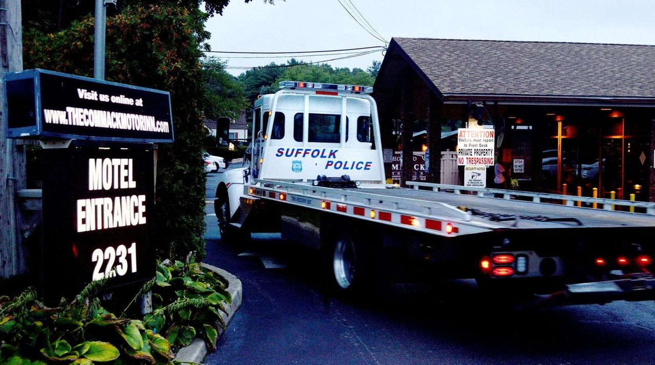 Police Man, woman from Queens ID’d as murdersuicide victims Newsday