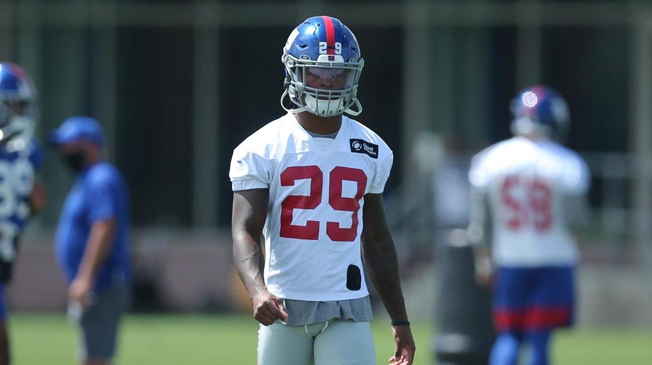 Giants rookie safety Xavier McKinney to have surgery to repair broken foot