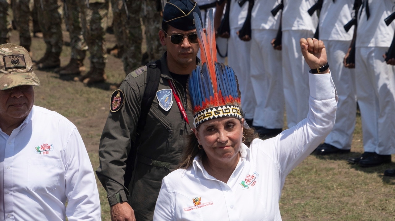 Peru's president affirms sovereignty of Amazon River island as tensions ...