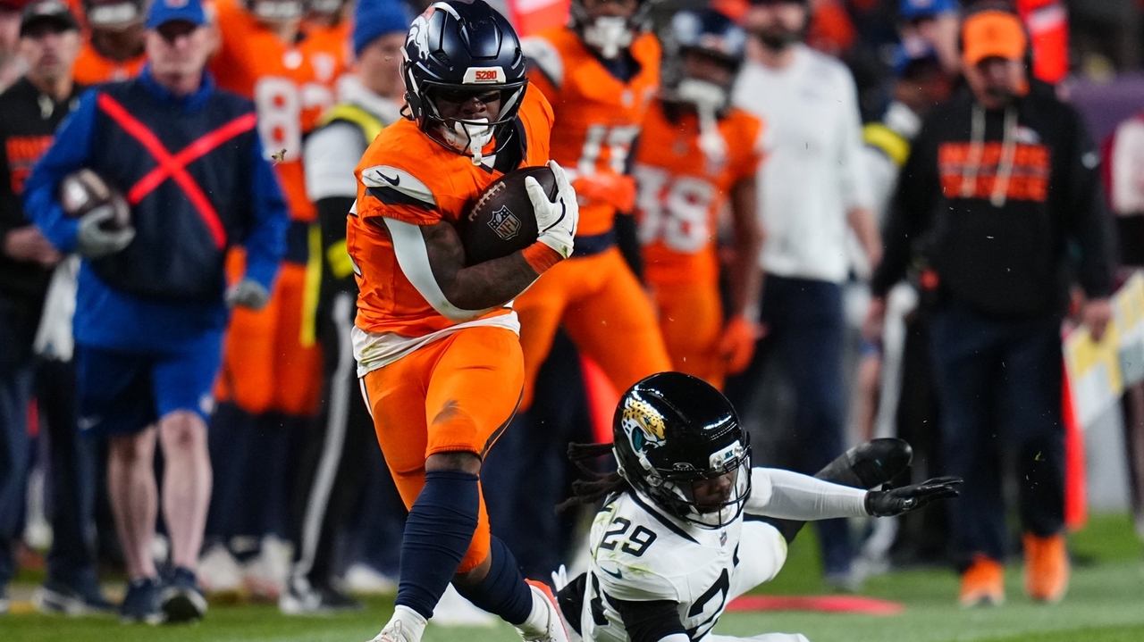 Broncos aim to dominate Chiefs in Christmas night showdown in Kansas ...