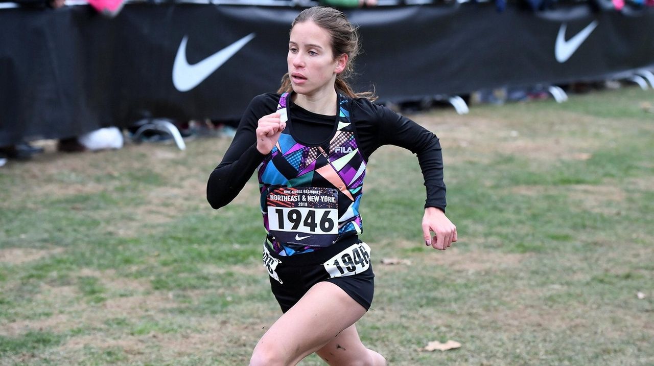 Mount Sinai's Sarah Connelly qualifies for Nike Cross Country Nationals