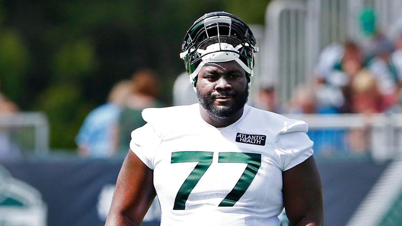 Mekhi Becton to start at right tackle in Jets preseason finale