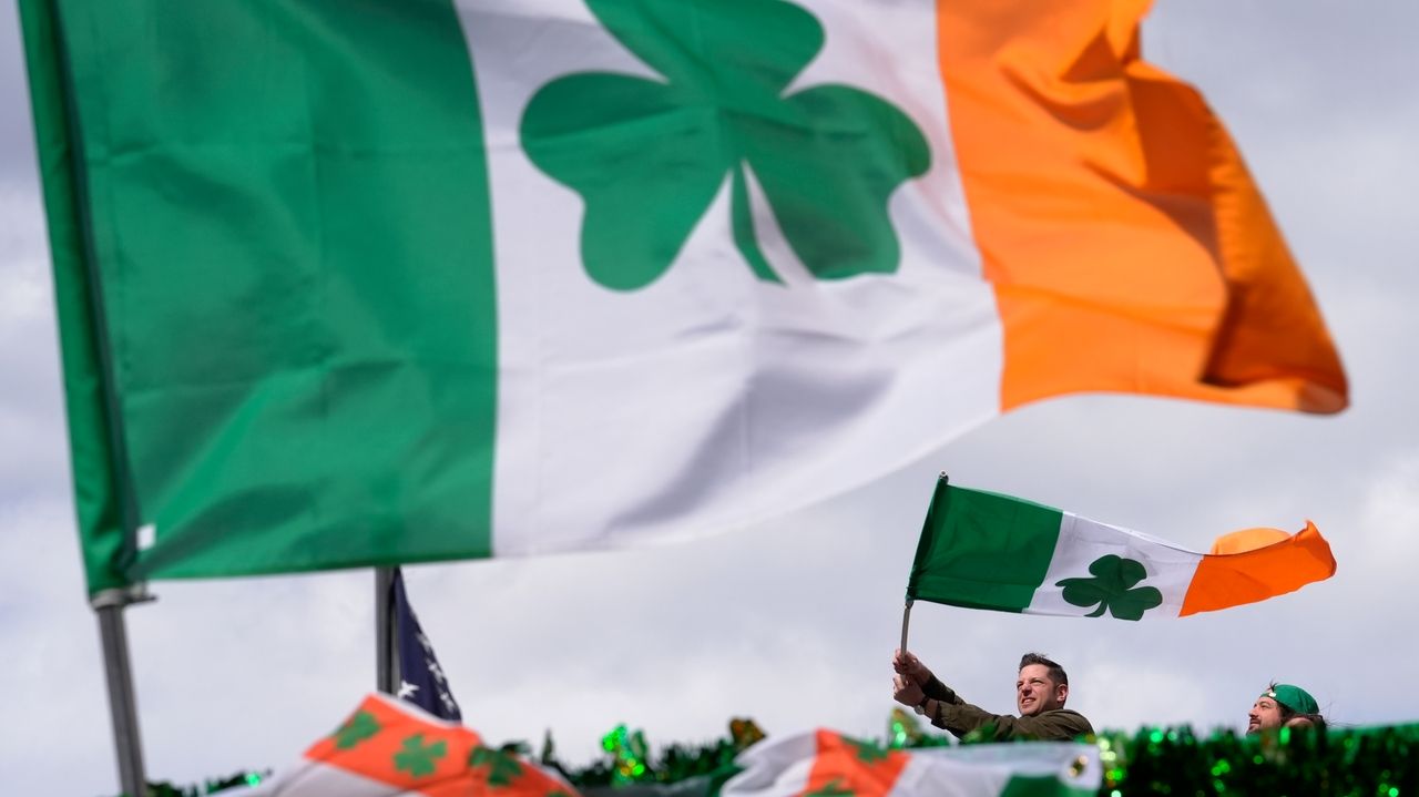 route of st patricks day parade in boston
