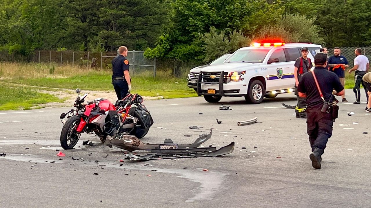 Suffolk County crashes 1 motorcyclist killed, 1 hurt Newsday