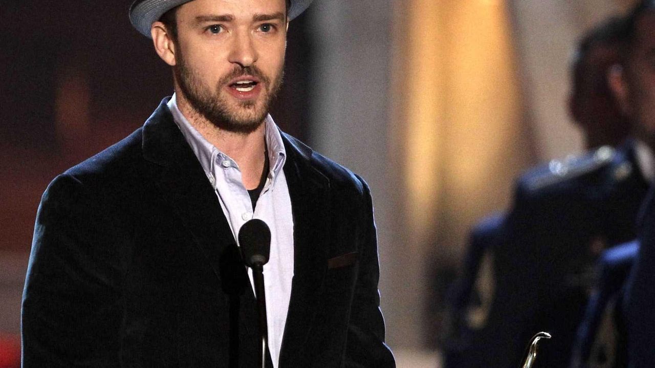 Justin Timberlake Hilariously Apologizes After Fans Mock His