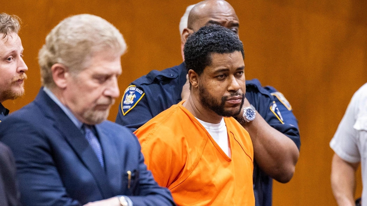 Court appearance for suspect in cop's killing - Newsday