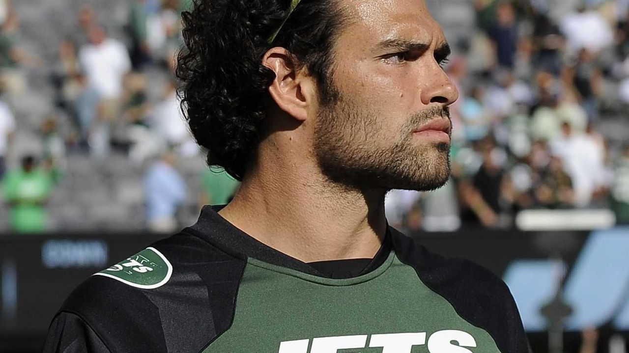 Ex-Jets QB Mark Sanchez agrees to deal with Eagles