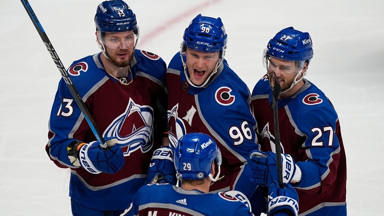 Rantanen Scores Twice, MacKinnon Extends Home Points Streak As ...