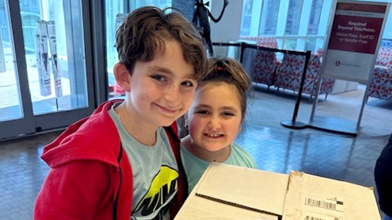 Colton Leest uplifts sick children with handmade cards